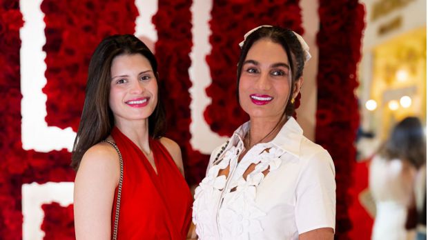 Paula Mendez y Tammy Ghattas.