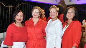 Zoila Puello, Marisela Aybar de Grullon, Gina Grullon y Mayra Puello.