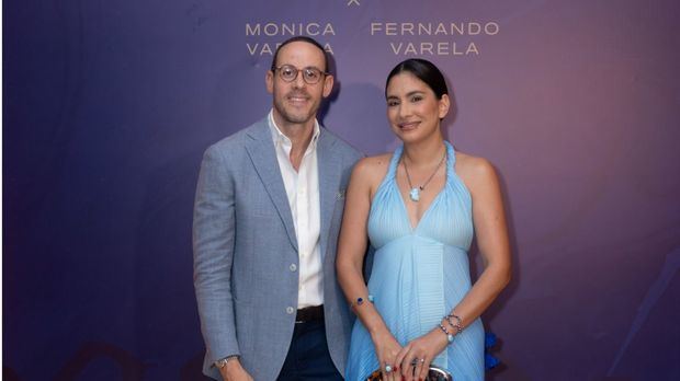 Jose J. Gámez y Helen Blandino.