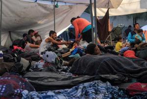 San Diego continúa en calma pese a la llegada de miles de migrantes a Tijuana