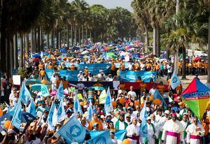 Miles de dominicanos se manifiestan en contra de la despenalizaci&#243;n del aborto 