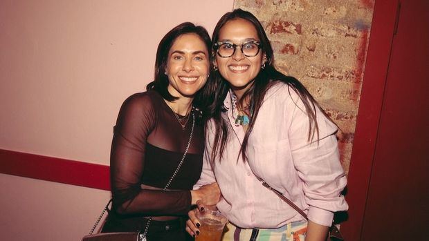Rochelle Vicente Dipino y María Teresa Gonzalez.