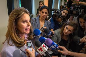 Vicepresidenta colombiana urge a región responsabilizarse de éxodo venezolano