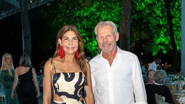 Yudelka Checo y Hugo Sluimer.