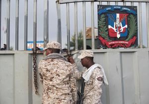 República Dominicana reforzará la vigilancia en la frontera con Haití por Navidad