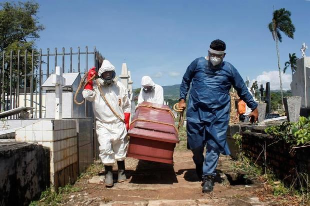 El noroccidental estado Zulia (fronterizo con Colombia) fue la región con más casos, con 104 infectados, en las últimas 24 horas, por delante de Caracas (102), que es el epicentro de la pandemia en Venezuela.