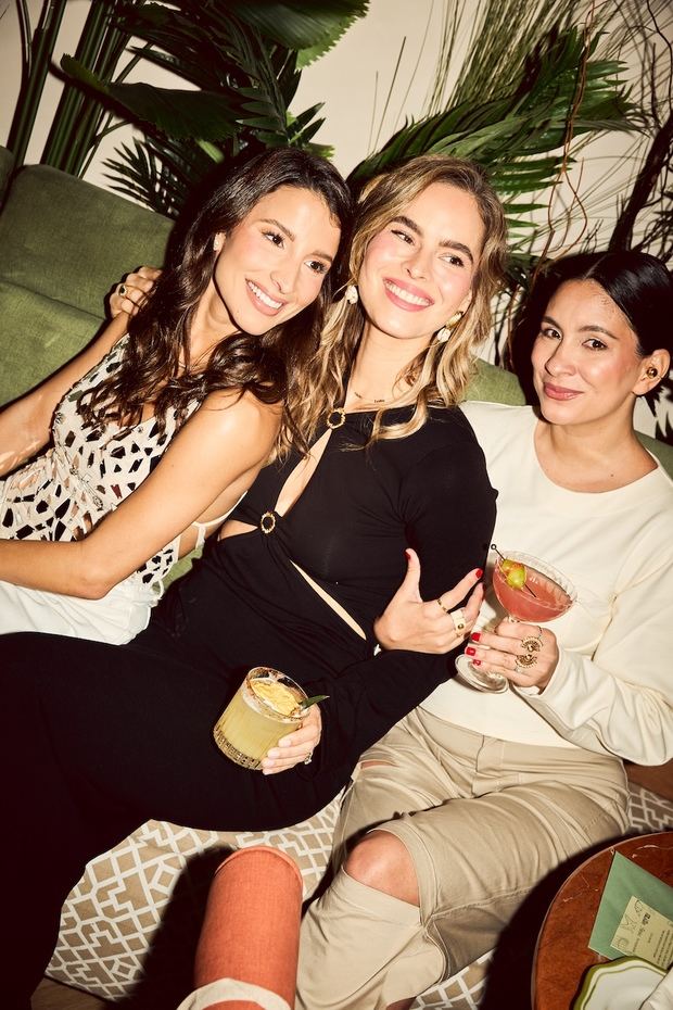 Lorena Espaillat, Mónika Leschho-rn-y-Helen-Blandino