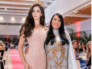 Giannina Azar deslumbra en Mónaco con su colección “María Antonieta” junto a Miss Universo
