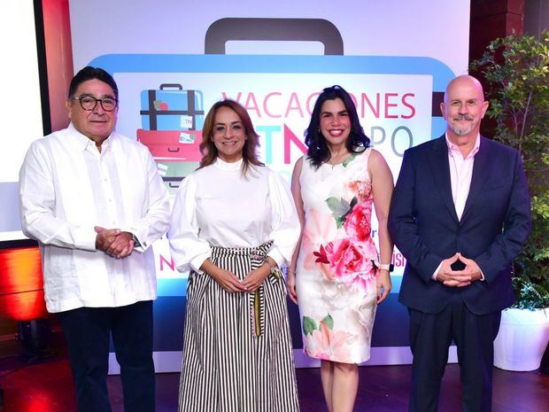 Miguel Calzada, Aguie Lendor, Yudit Garcia y Tony Chaves