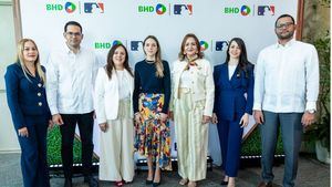 Banco BHD y MLB realizan encuentro con prospectos peloteros
