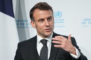 Macron se salta el programa previsto y no recibe a Trump en persona a su llegada al G7