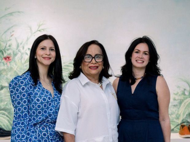 Mabel Estrella, Xiomara Cruz y Pilar Terrero.