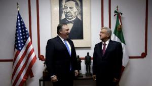 Mike Pompeo prometió trabajar con López Obrador para abordar la migración