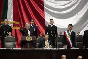 Andrés Manuel López Obrador toma posesión como presidente de México