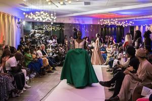 La creatividad africana desfila en la Dakar Fashion Week de Senegal 