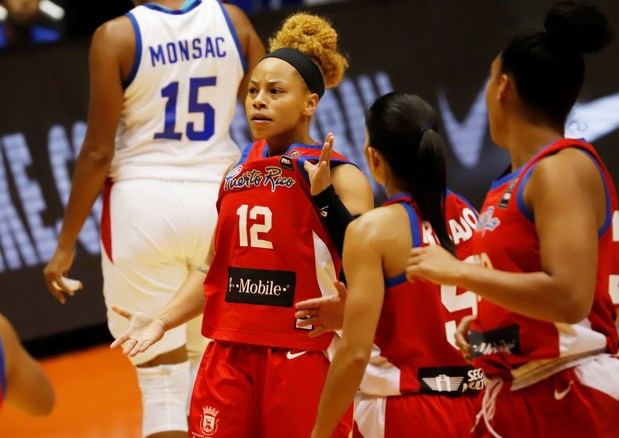 Dayshalee Salaman, de Puerto Rico, fue registrada este miércoles al celebrar una canasta de tres que le anotó a República Dominicana, durante un partido del AmeriCup Femenino 2019, en el Coliseo Roberto Clemente de San Juan, Puerto Rico.