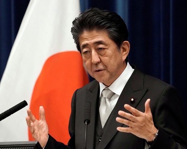 El primer ministro de Japón, Shinzo Abe, expresó su 'fuerte protesta' ante el lanzamiento de varios misiles realizado hoy por Corea del Norte. 