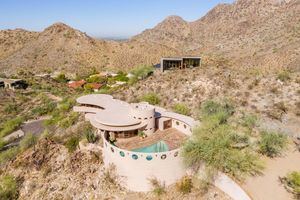 Subastan casa circular del arquitecto estadounidense Frank Lloyd Wright