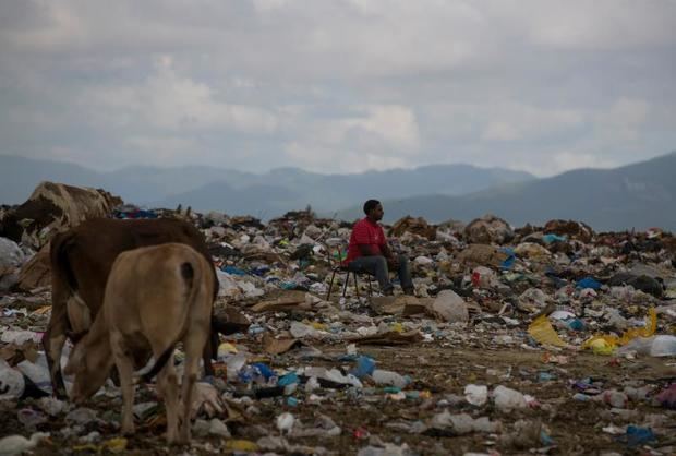 La vida después de la basura para los niños del vertedero de Rafey 