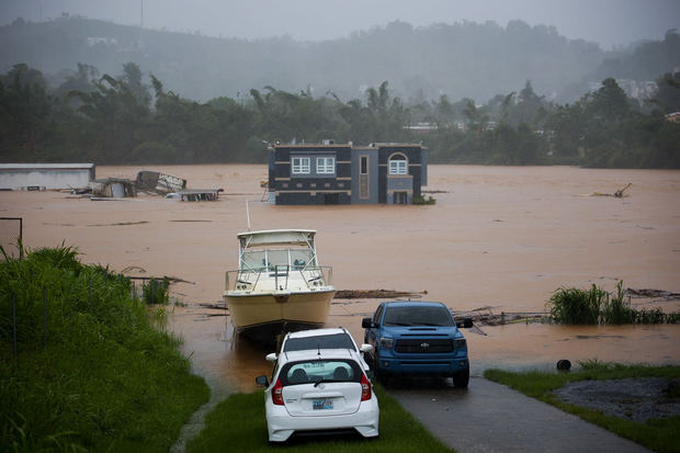 El huracán Fiona causa un apagón general y daños catastróficos en Puerto Rico.