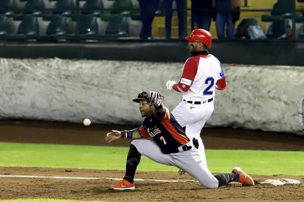 4-3. República Dominicana derrota a Paí­ses Bajos y accede a la final