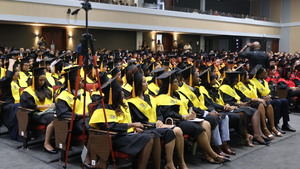 UCSD celebra su 99.ª graduación ordinaria e inviste a 597 nuevos profesionales