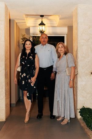 Helen Uribe, Henry Uribe y Clara Rodríguez.