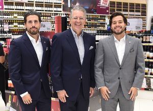 Juan Sebastián Franco, Juan Franco y Juan Diego Franco.