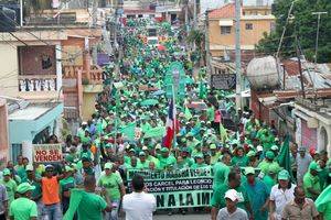 Multitud reclama fin de corrupción en R.Dominicana tras escándalo Odebrecht