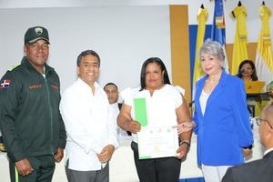 27 Jóvenes Celebran Graduación del Diplomado en Turismo Cultural y Religioso en La Vega