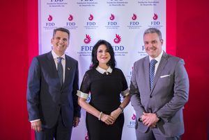 Fundación Dominicana de Desarrollo realiza premiación microempresarial
