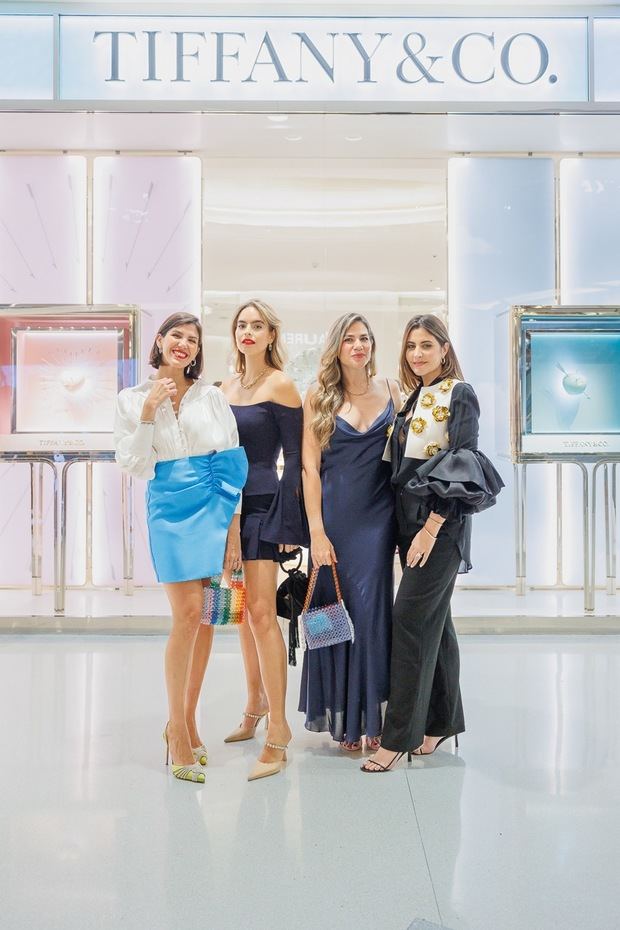 Crystal Jiménez, Mónika Leschhörn, Michèle Jiménez y Lía Pellerano.
