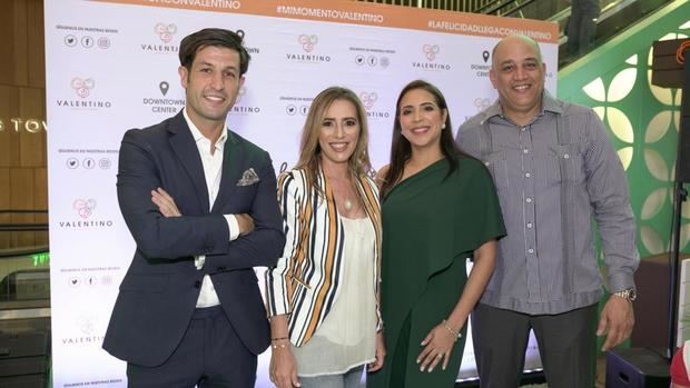 Luis Nieto, Eva Luiggi, Lorainne Díaz, Lance Lora y Juan Galicia.