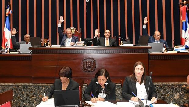 Senado aprueba en primera lectura proyecto Ley modifica el recargo por mora en pagos al Sistema de Seguridad Social.