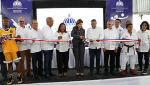 Vicepresidenta Raquel Peña inaugura dos polideportivos en Santo Domingo Este, con una inversión aproximada de RD 20 millones
 