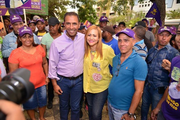 Domingo Contreras promete centro de monitoreo y vigilancia para garantizar seguridad en la Avenida Duarte.