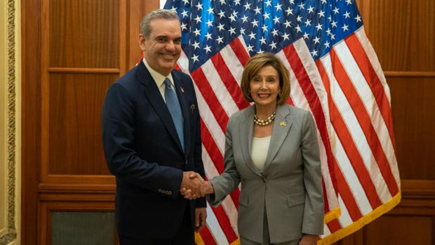 Presidente Luis Abinader y Nancy Pelosi.