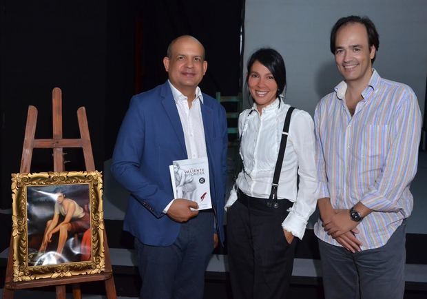 José Enrique Delmonte, Priscilla Velázquez e Imanol Orue.