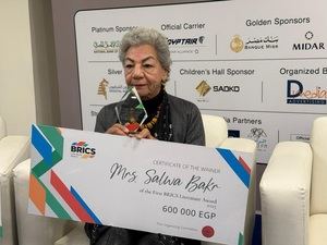 Salwa Bakr gana el primer Premio de Literatura BRICS