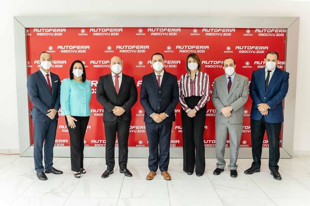 Ramón Guzmán, Marlennys Contreras, Héctor Rodríguez, Fernando Candelario, Mirján Abreu, Gustavo Domingo y Darío Muñoz.