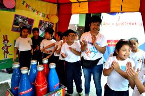 Voluntarios Samsung promueven los Derechos de los niños y niñas a través del juego