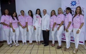 Instituciones se activan por la lucha contra el cáncer de mama
 