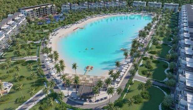 Reyson Pimentel muestra la playa privada diseñada por Crystal Lagoons®.