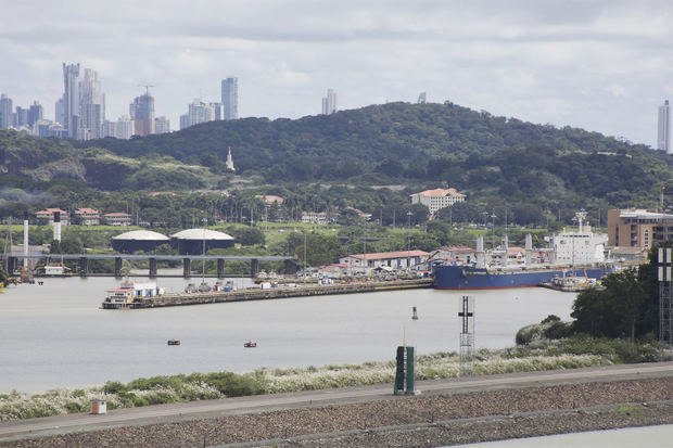 El Canal de Panamá, 107 años como promotor del comercio mundial pese a la covid