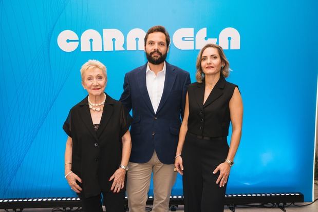 Mariella Arceboni, Josué Holguín y Gelsomina Holguín