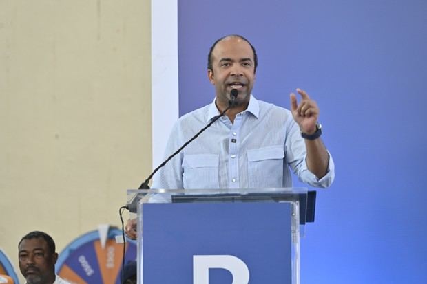 Samuel Pereyra.
