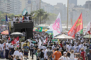 La oposición a Bolsonaro se moviliza sin lograr la unidad en las calles