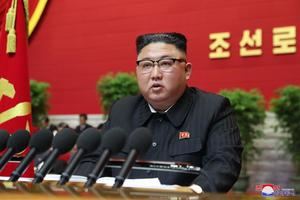 Kim Jong-un califica a EE.UU. de "mayor enemigo" y defiende disuasión nuclear