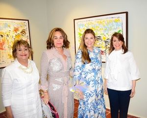 Alcaldesa Carolina Mejía, Verónica Sención, Rosanna Rivera, Lucilita Matos y Patricia Portela.