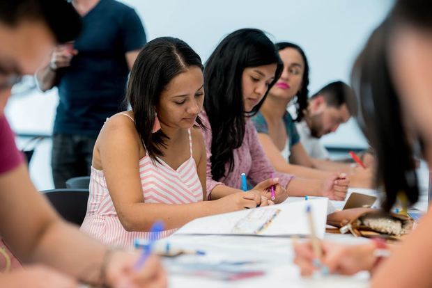 La investigación permitió concluir que es necesario dirigir los esfuerzos investigativos a la validación de los programas o intervenciones realizadas, pues no solo son útiles para analizar los resultados del estudio sino también para generar un insumo para la toma de decisiones basada en evidencia.